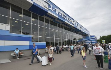 Российские авиакомпании постепенно отказываются от полетов в Крым