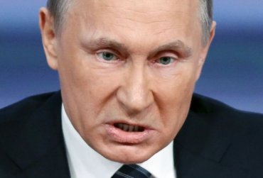 Россиян зомбируют цитатами Путина