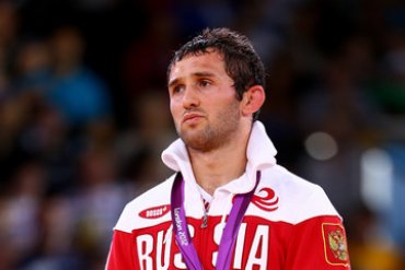 Погибшего российского борца лишат олимпийской медали