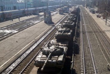 Путин прислал на Донбасс пять танков и 25 цистерн с топливом