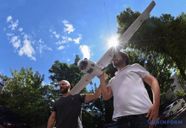 В Украине начали использовать дроны на солнечных батареях