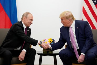 Трамп позвонил Путину из-за лесных пожаров в Сибири