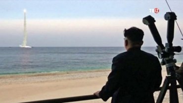 Ким Чен Ын запустил неопознанные ракеты в Японском море