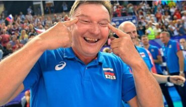 Тренер женской сборной России по волейболу оскорбил корейцев