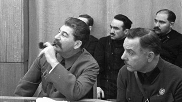 Бывший следователь Генпрокуратуры РФ требует возбудить дело против Сталина