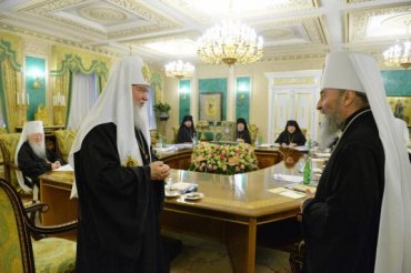 Патриарх Кирилл поблагодарил блаженнейшего Онуфрия за верность канонам церкви