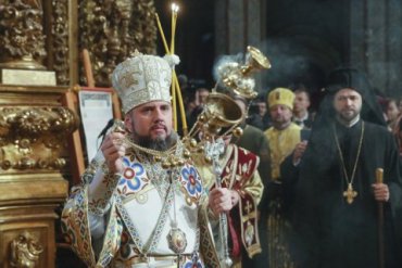 Синод ПЦУ призвал христиан молиться за мир на Донбассе