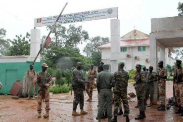В Мали военные арестовали президента и премьера