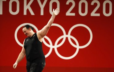 Выступление первого трансгендера на Олимпиаде завершилось провалом