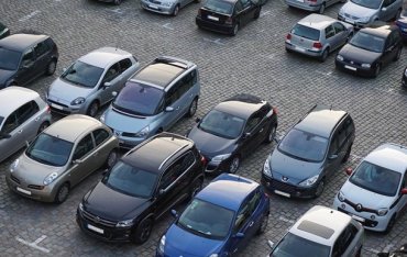 Украинцы в июле купили почти 9,8 тысяч новых автомобилей