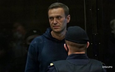 Навальный впервые пообщался с прессой в колонии