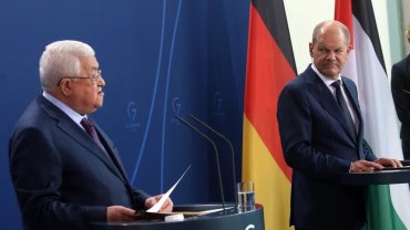Зустріч канцлера Німеччини та президента Палестини закінчилася антисемітським скандалом