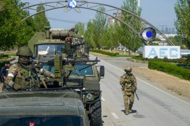 Російські військові пригрозили зупинити Запорізьку АЕС