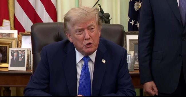 Трамп знов скасував &laquo;народжувальний туризм&raquo; в США – Reuters