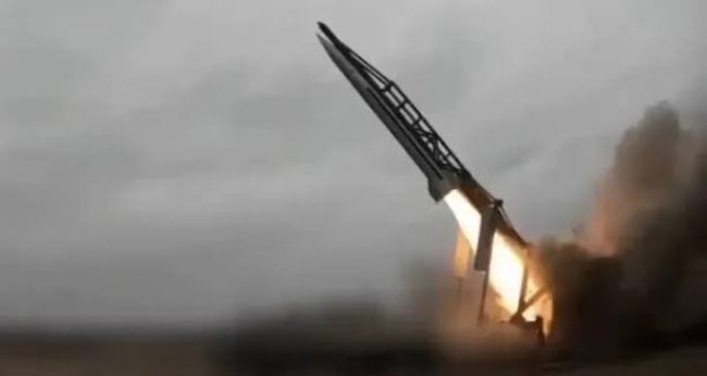 Зеленський про українську балістику: перше застосування можливе восени, але масового поки не буде