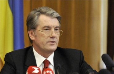 Ющенко: Ситуация с гривной – некритическая