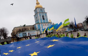 Власть и оппозиция сядут за  круглый стол для обсуждения евроинтеграции Украины