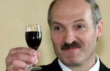 Отец Лукашенко был алкоголиком