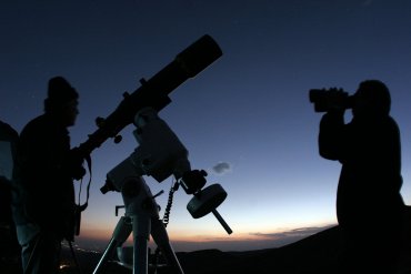 Чем меньше люди знают астрономию, тем больше верят в чертей