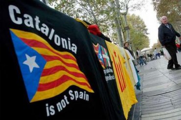Власти Испании отказали каталонцам в референдуме об отделении