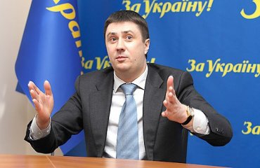 Вслед за Марковым «регионалы» избавятся от Табачника и Колесниченко