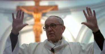 Папа Франциск прекратил награждение почетными титулами католических священников
