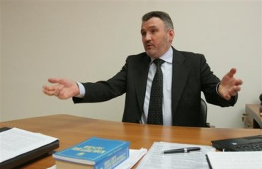 Кузьмин написал монографию о делах Тимошенко, Лазаренко и Кучмы