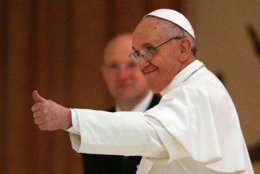 Папа Франциск призвал священников активно изучать цифровые технологии