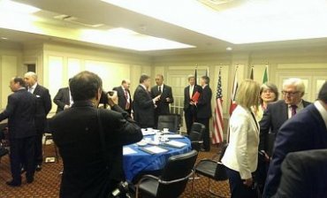 Порошенко задержал на час официальную церемонию открытия саммита НАТО