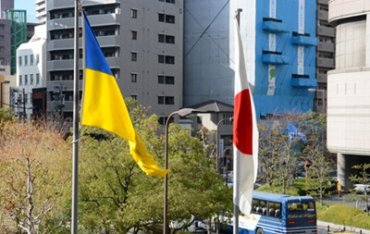 Япония увеличила размер гуманитарной помощи для Украины