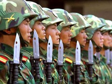 Китай стягивает войска к границе с Россией