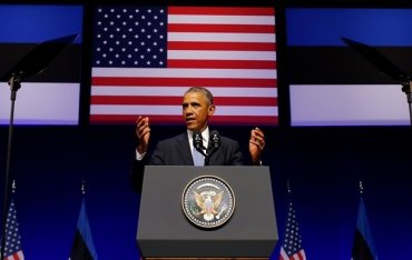 Обама выделил 25 миллионов долларов на помощь Украине