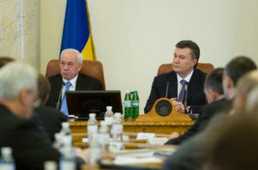 Чиновников режима Януковича отстранят от власти на 10 лет