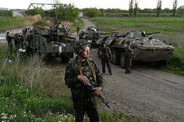 Российские военные отправились в Донецк убеждать боевиков прекратить огонь