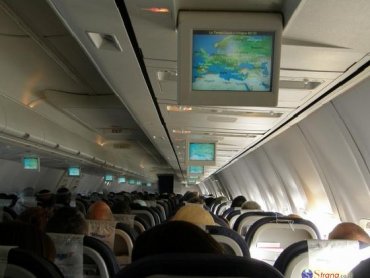 Ультра-«ортодоксы» в самолете устроили акцию протеста