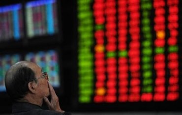 Шанхайская биржа снова открылась обвалом