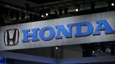 Honda прекращает поставки автомобилей и техники  Россию