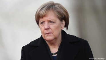 Меркель настаивает на участии Асада в переговорах по Сирии
