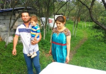 В России семья таджиков переименовала сына в Путина