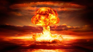 В честь годовщины КНДР Ким Чен Ын взорвал ядерную бомбу