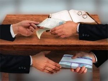 Украина сумела конфисковать у коррупционеров лишь 78 тысяч грн из запланированных 7,7 млрд