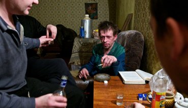 Россияне на фоне кризиса не хотят кодироваться от алкоголизма