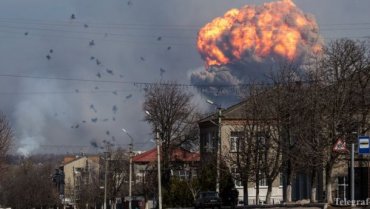 Взрывы в Калиновке: четыре версии объяснения