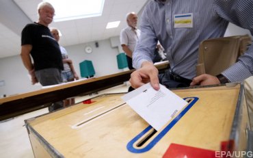 На выборах в Швеции лидируют расисты