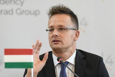 Главу венгерского МИД обвинили в поддержке сепаратизма в Украине