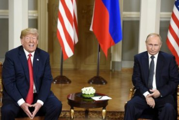 Белый дом пытается засекретиить переговоры Трампа с Путиным