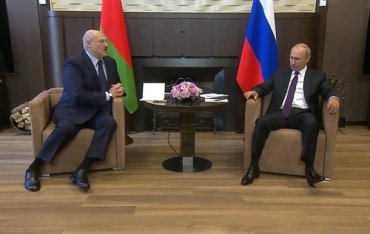 Лукашенко – Путину: Надо держаться с нашим братом