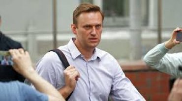 В России арестовали счета и квартиру Навального