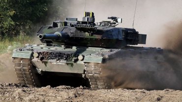После контрнаступления ВСУ в Германии заговорили о танках для Украины