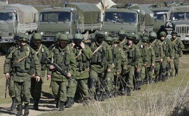 Росія призупинила відправку військ в Україну